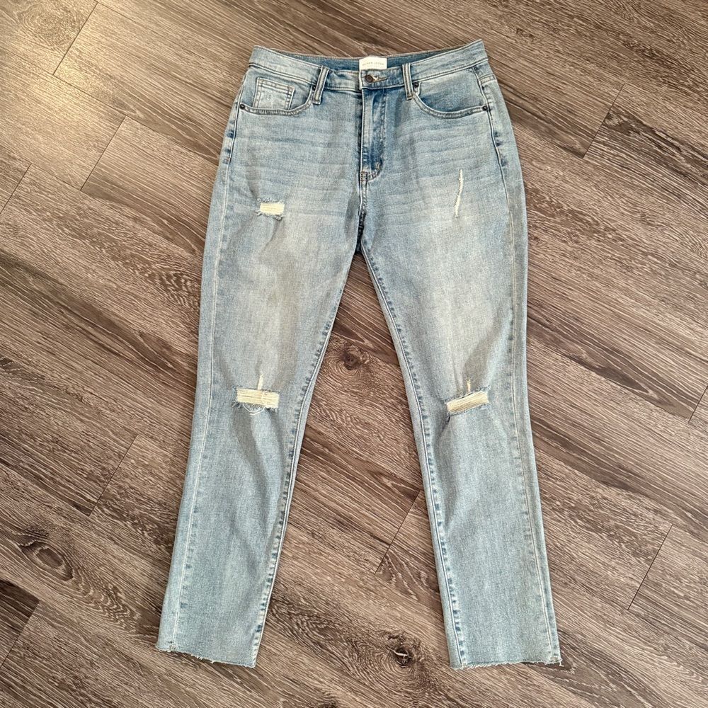 Oliver Logan The Crosby Boyfriend